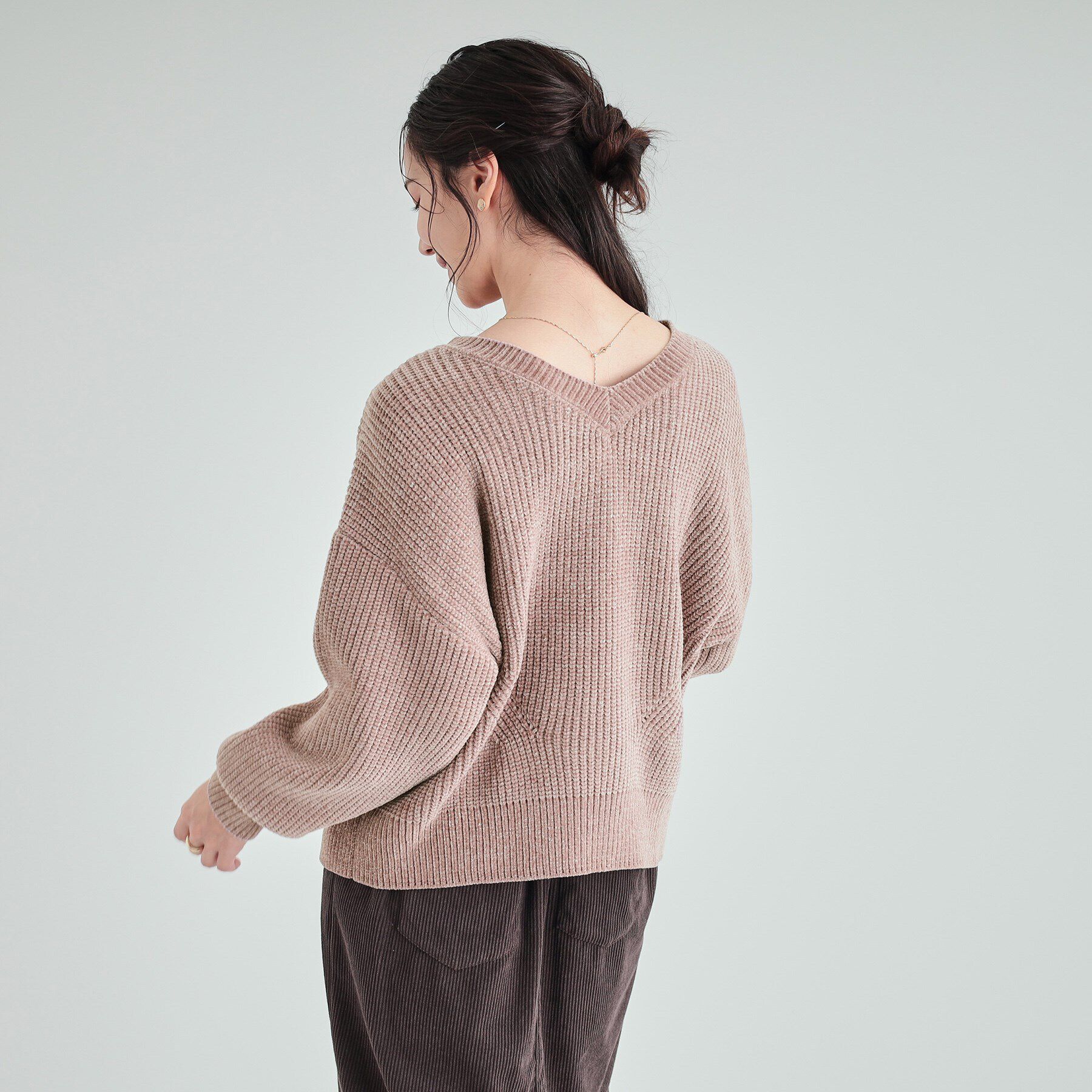 SHOO･LA･RUE「【S-LL/前後2WAY】大人のゆるさが魅力 ベロア風ラメモールニット」|ニット・セーター|