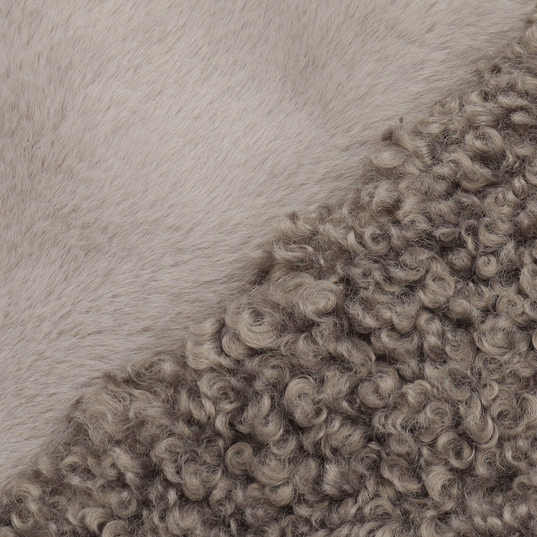 SHOO･LA･RUE「【リバーシブル】カジュアルにもフェミニンにも ボア&times;ファーティペット」|ストール|