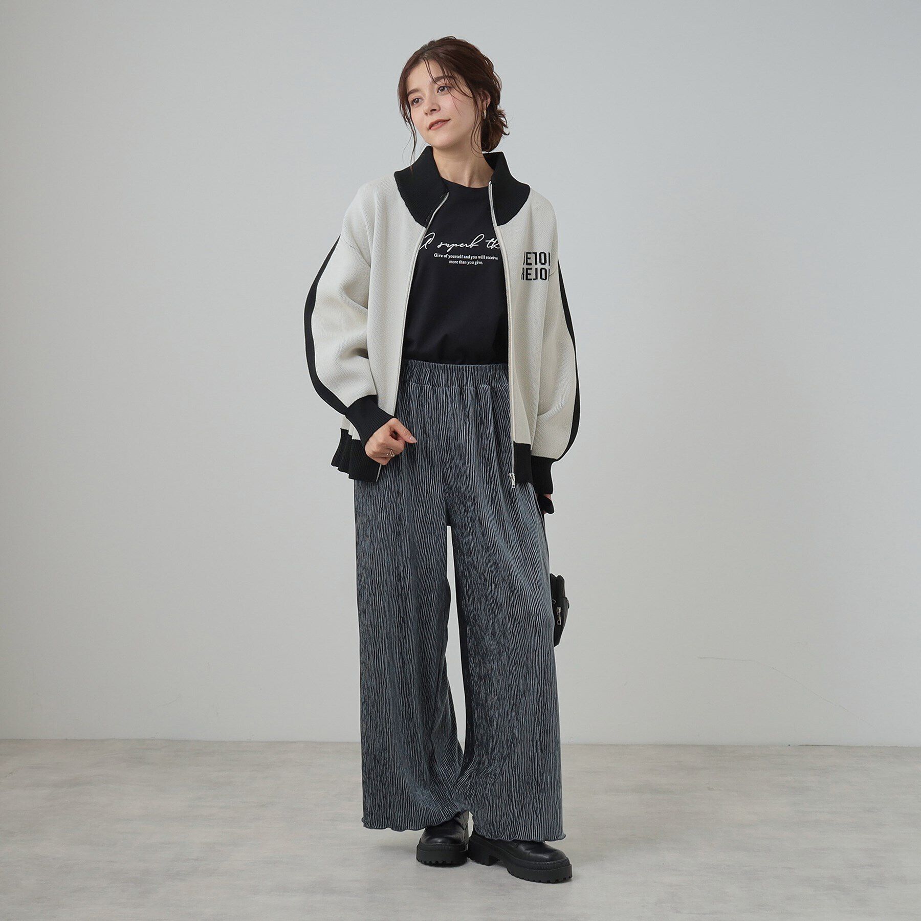 SHOO･LA･RUE「【S-LL】クラッシュベロア調 ランダムプリーツ イージーパンツ」|その他|