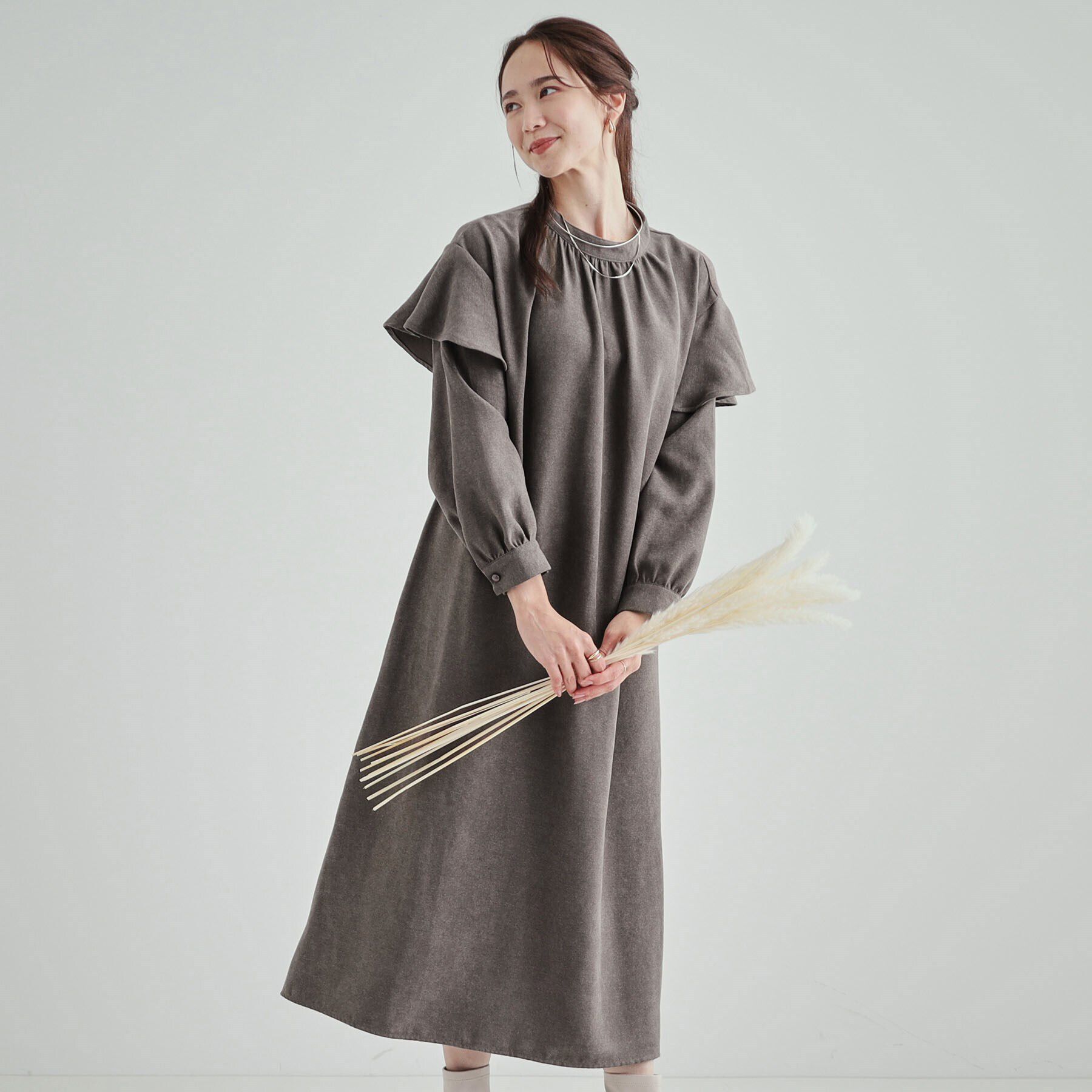 SHOO･LA･RUE「【S-LL】大人の甘めコーデに お袖フリルワンピース」|ワンピース|トープ(054)