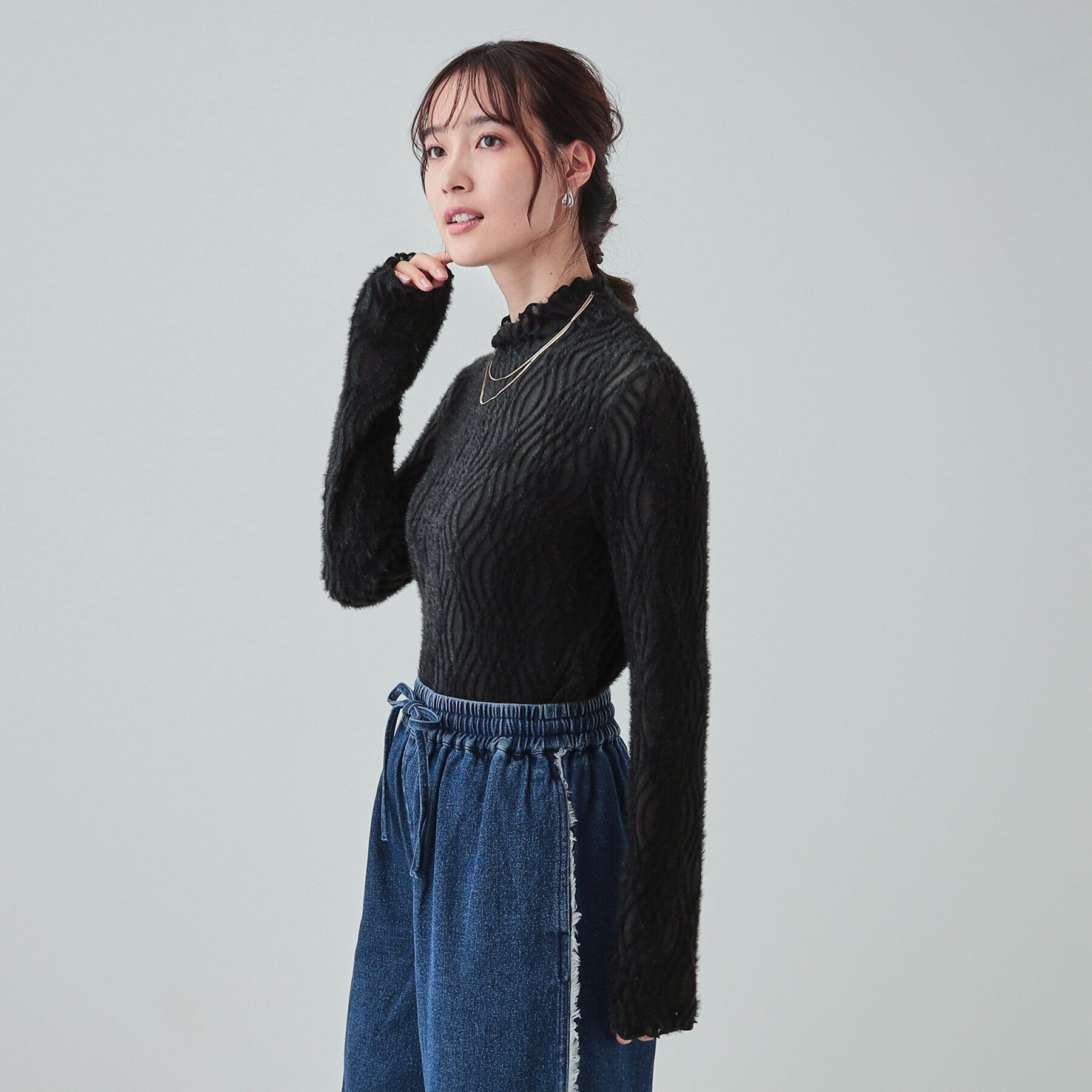 SHOO･LA･RUE「【S-LL/洗える】レイヤードコーデに ふわふわフェザー調ウェーブ柄インナー」|Tシャツ・カットソー|