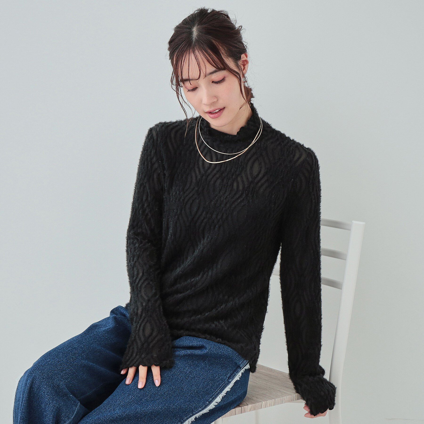 SHOO･LA･RUE「【S-LL/洗える】レイヤードコーデに ふわふわフェザー調ウェーブ柄インナー」|Tシャツ・カットソー|ブラック(019)