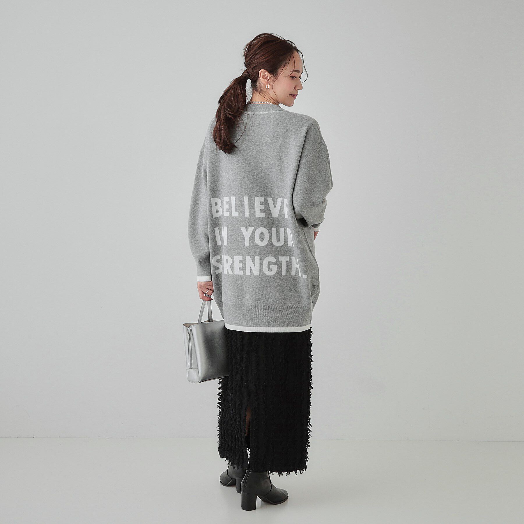 SHOO･LA･RUE「【S-LL】バックロゴがアクセント もちもちやわらかニットチュニック」|チュニック|