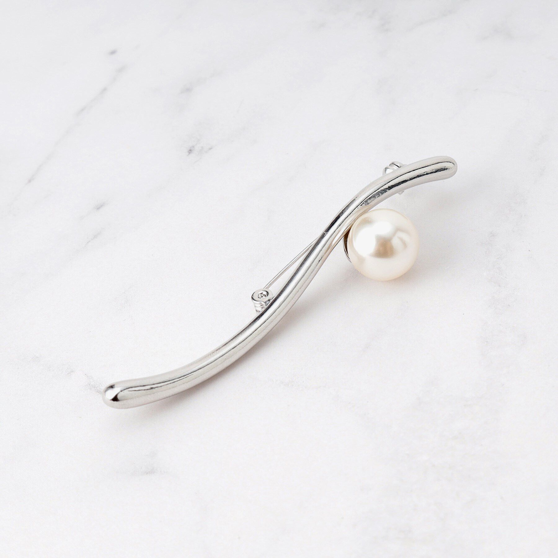 Dessin「【入卒／セレモニー】パール調ニュアンスブローチ」|ブローチ・コサージュ|