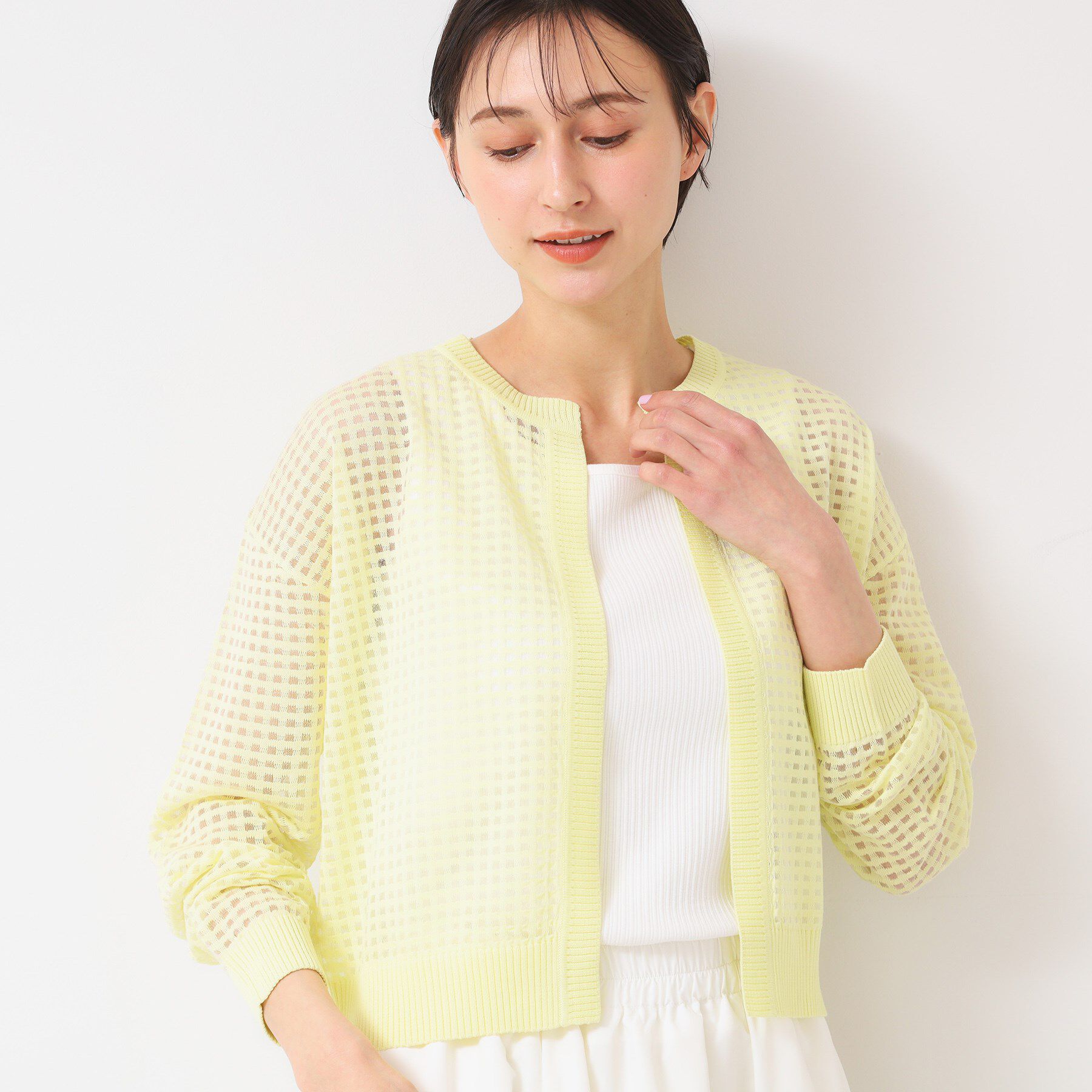 Dessin「【洗える】チェック柄シアークルーネックカーディガン」|カーディガン|ライトイエロー(03