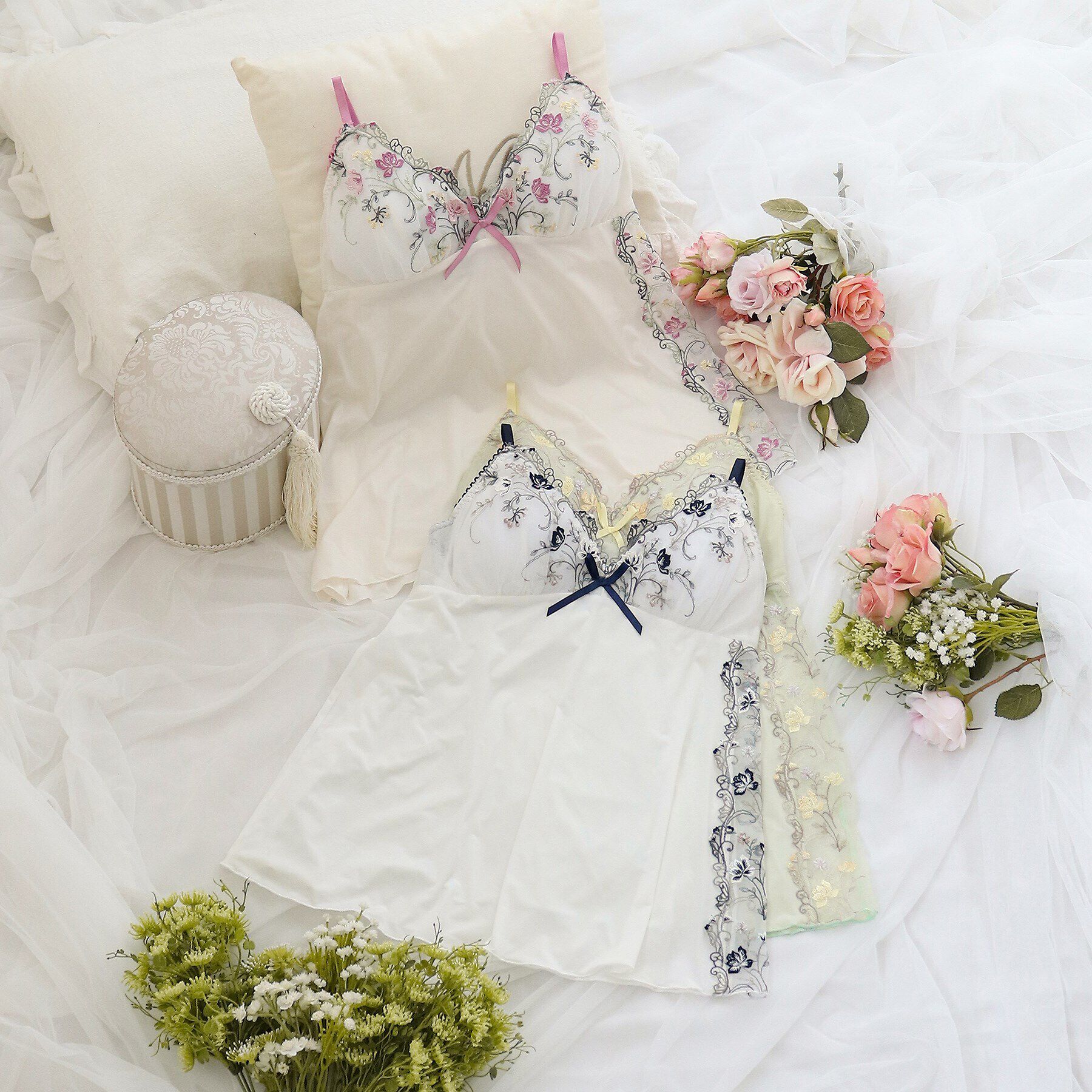 Risa Magli「カトリーヌ カップ付きキャミソール」|キャミソール|