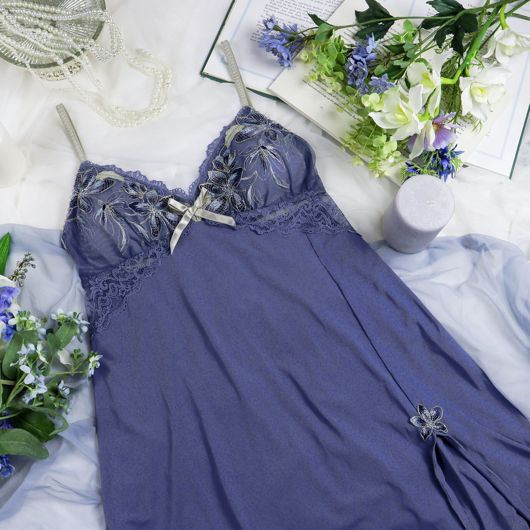 Risa Magli「イレーナ カップ付スリップ」|キャミソール|