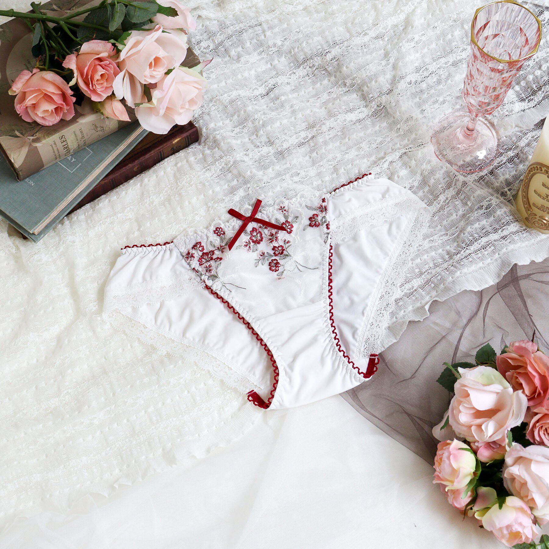 Risa Magli「リア ノーマルショーツ」|インナー|アイボリー(004)