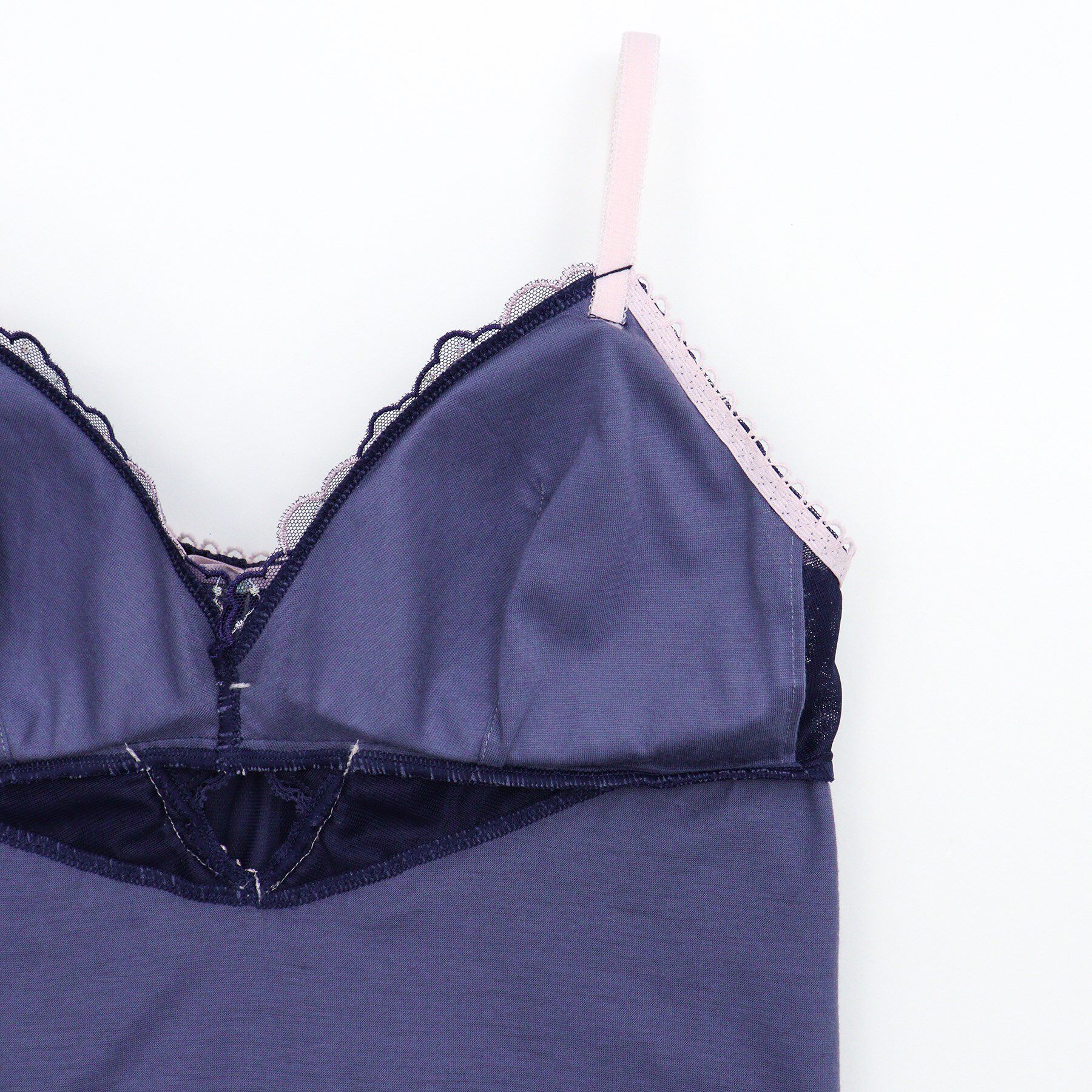 Risa Magli「ヘルティー カップ付スリップ」|キャミソール|