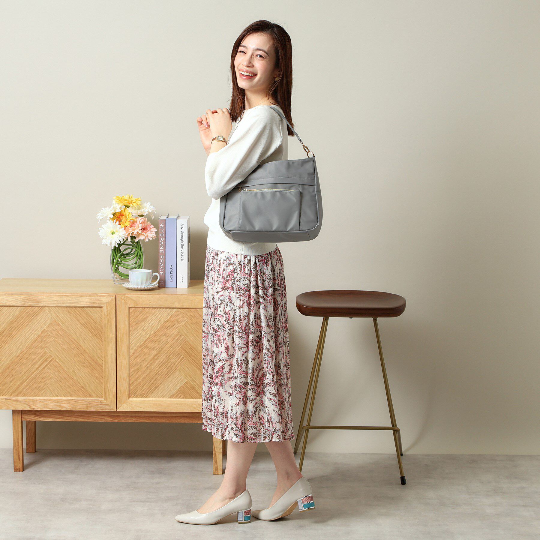 ITS&rsquo;DEMO「【8ポケット】撥水2WAYショルダー」|ショルダー・メッセンジャー|