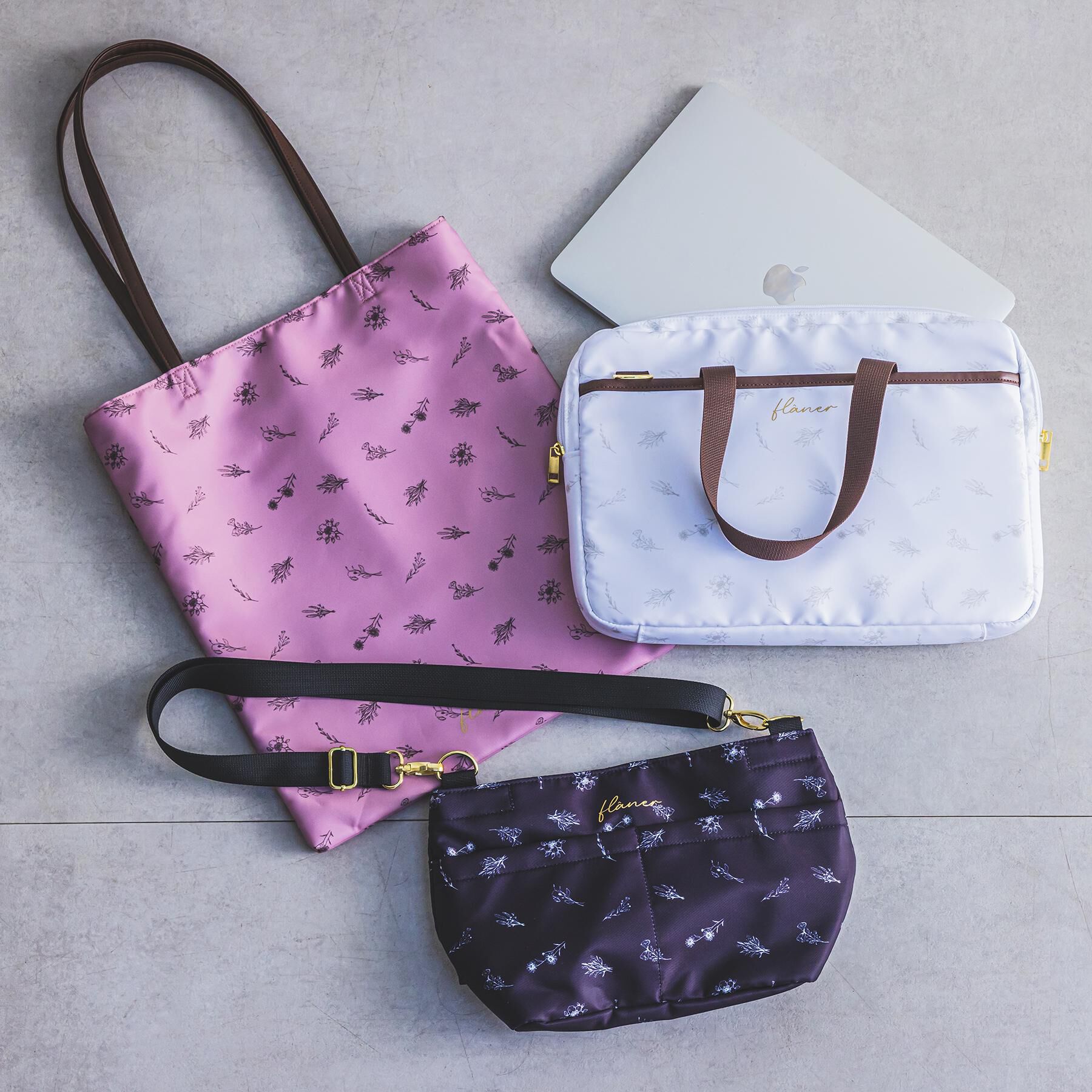 ITS&rsquo;DEMO「【3WAY／9ポケット／通勤】花柄PCトート」|トートバッグ|