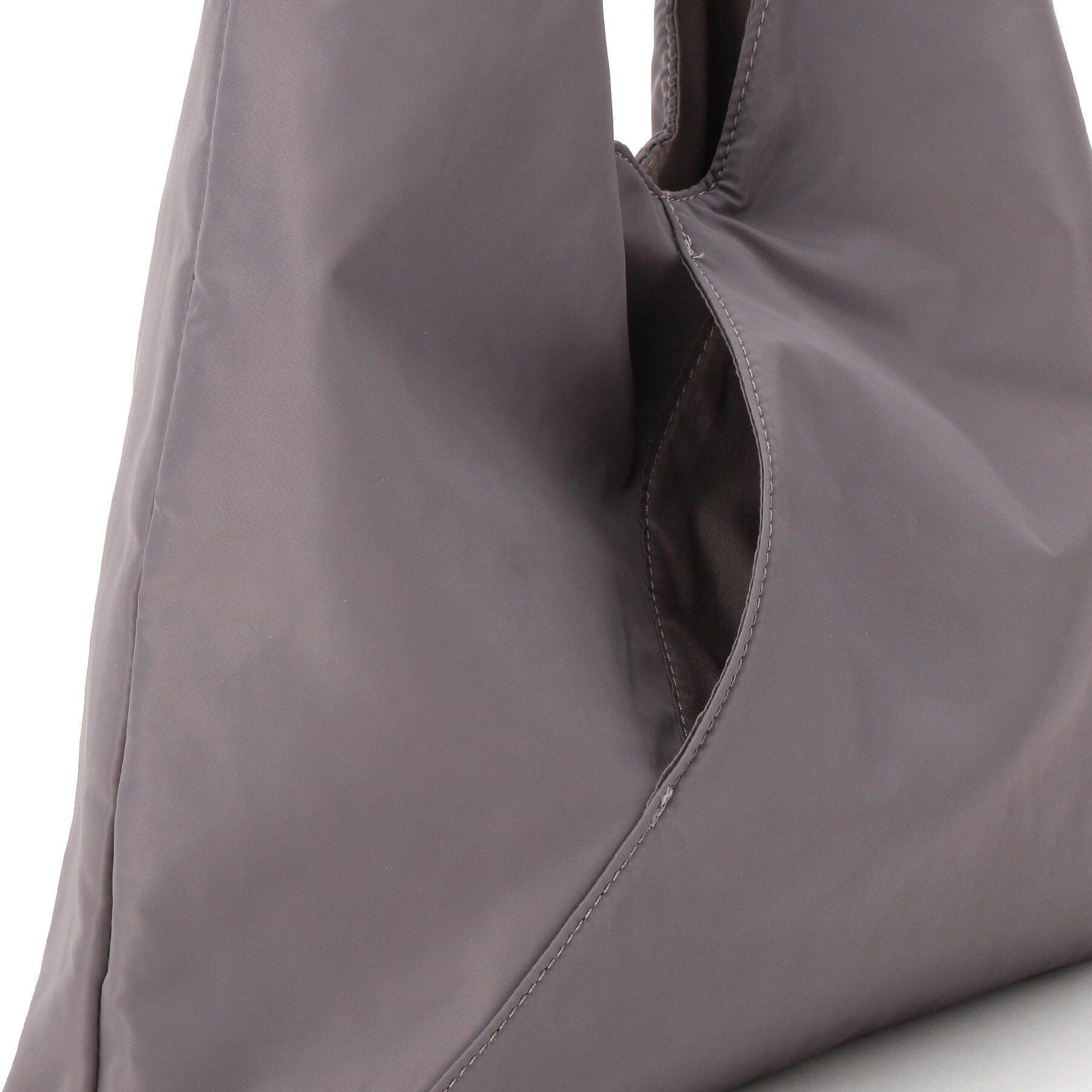 ITS&rsquo;DEMO「【A4対応】コンビVカットトート」|トートバッグ|