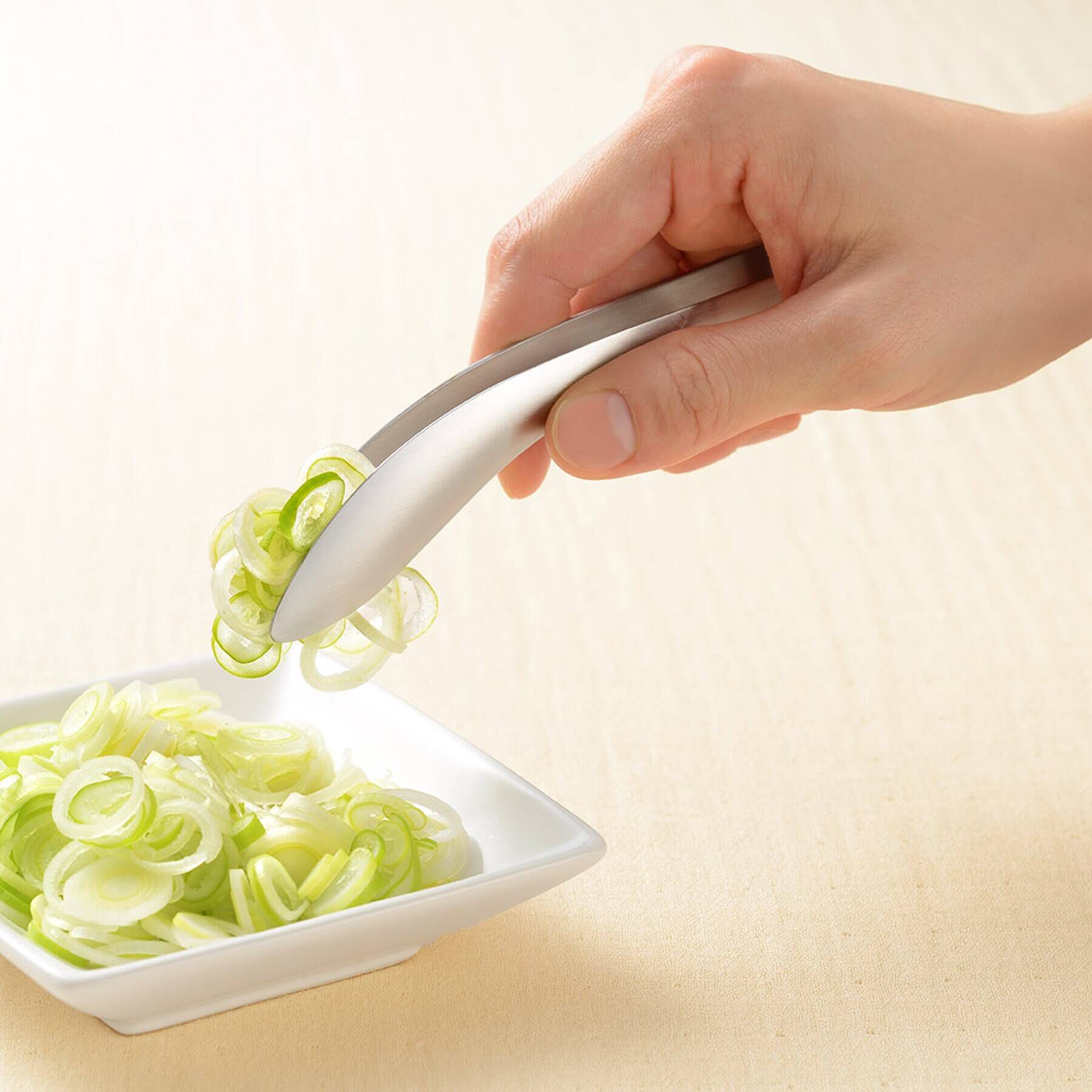 212 KITCHEN STORE「ごはんのおともトング ＜leye レイエ＞」|食器・キッチングッズ|