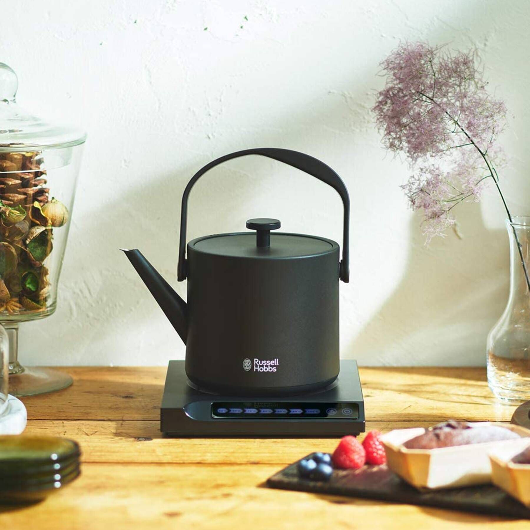 212 KITCHEN STORE「Tケトル BK 7106JP ＜Russell Hobbs ラッセルホブス＞」|食器・キッチングッズ|ブラック(879)