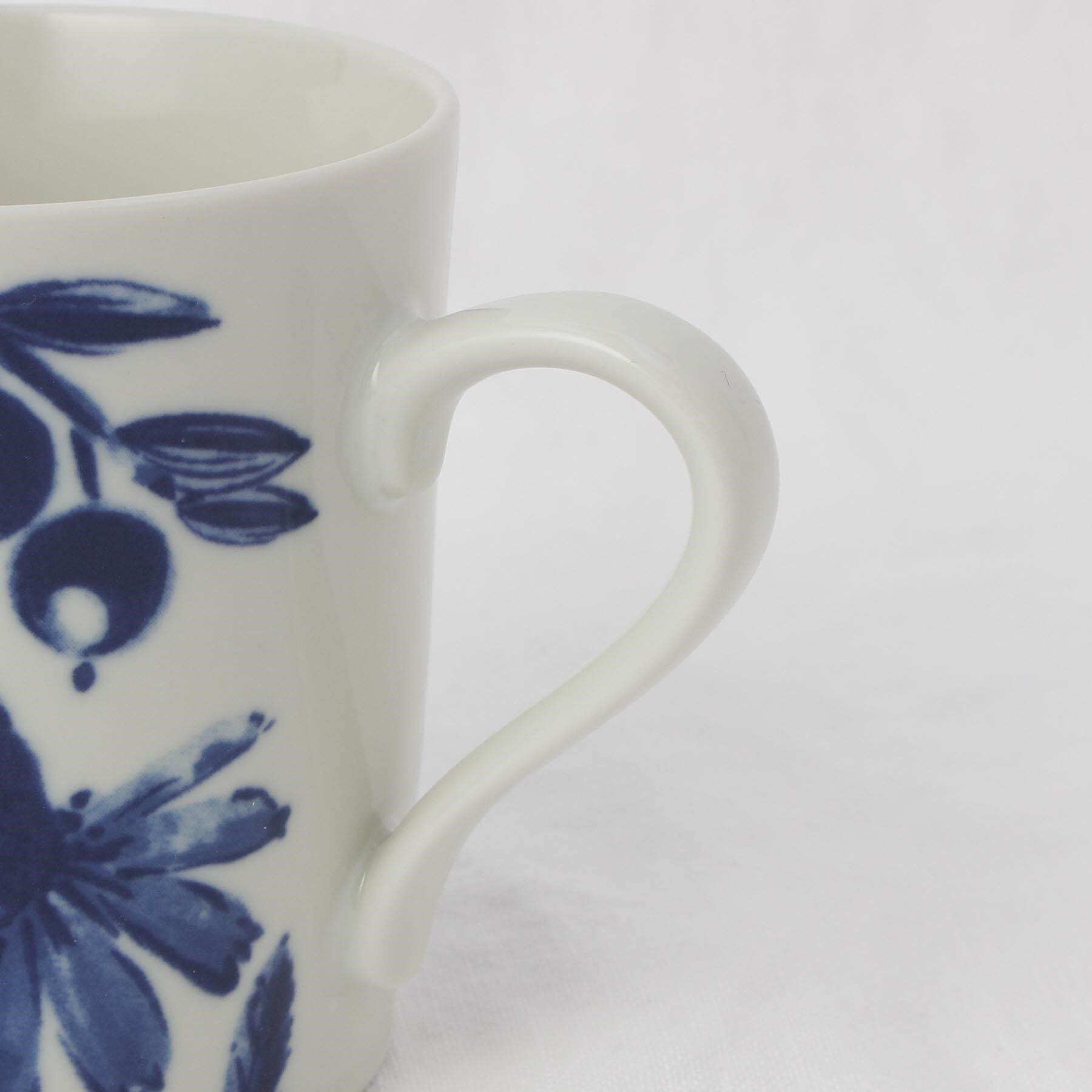 212 KITCHEN STORE「ボタニカル マグ マーガレット」|グラス・マグカップ|