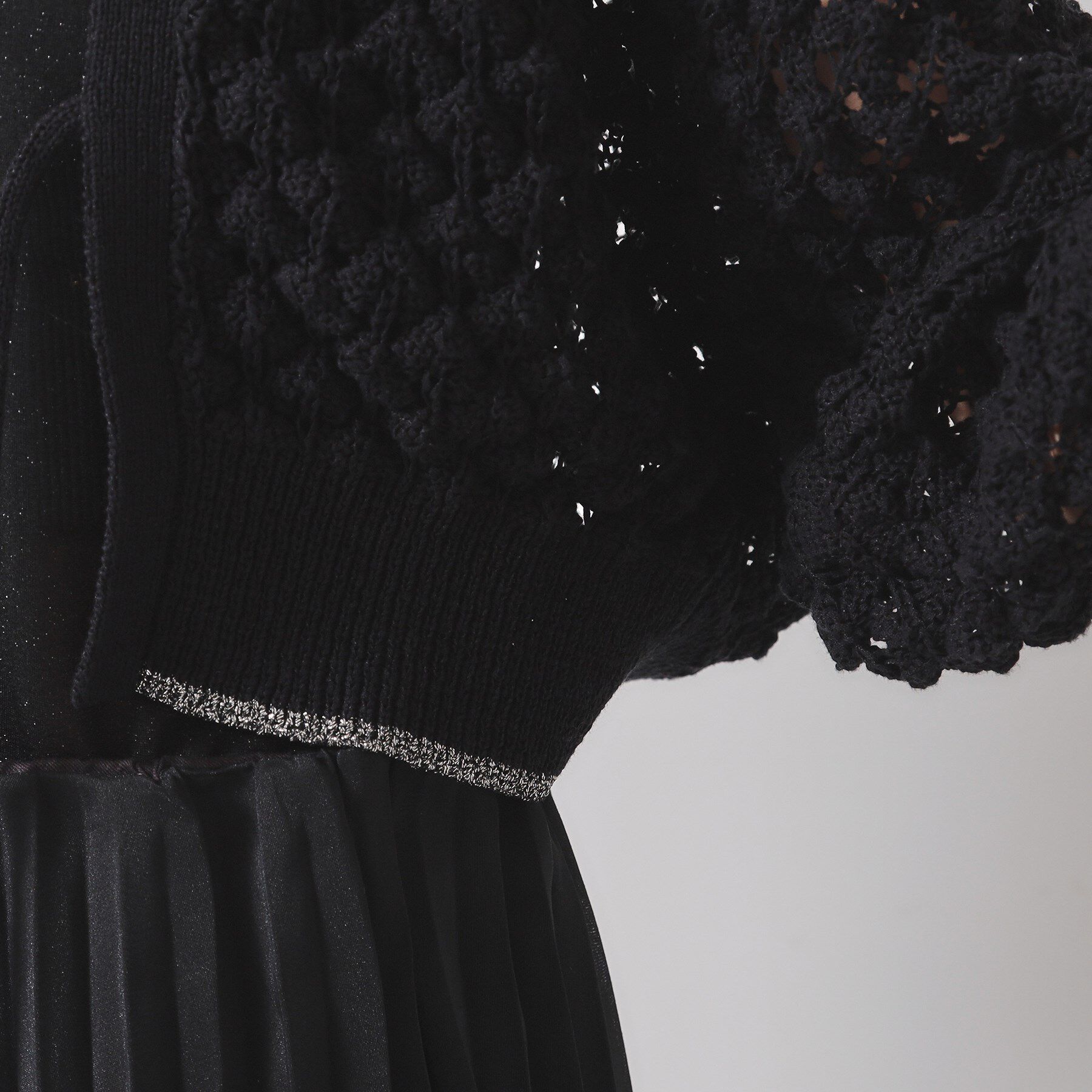 SunaUna「【透かし編み／ラメ入り】ドルマンスリーブボレロ」|カーディガン|