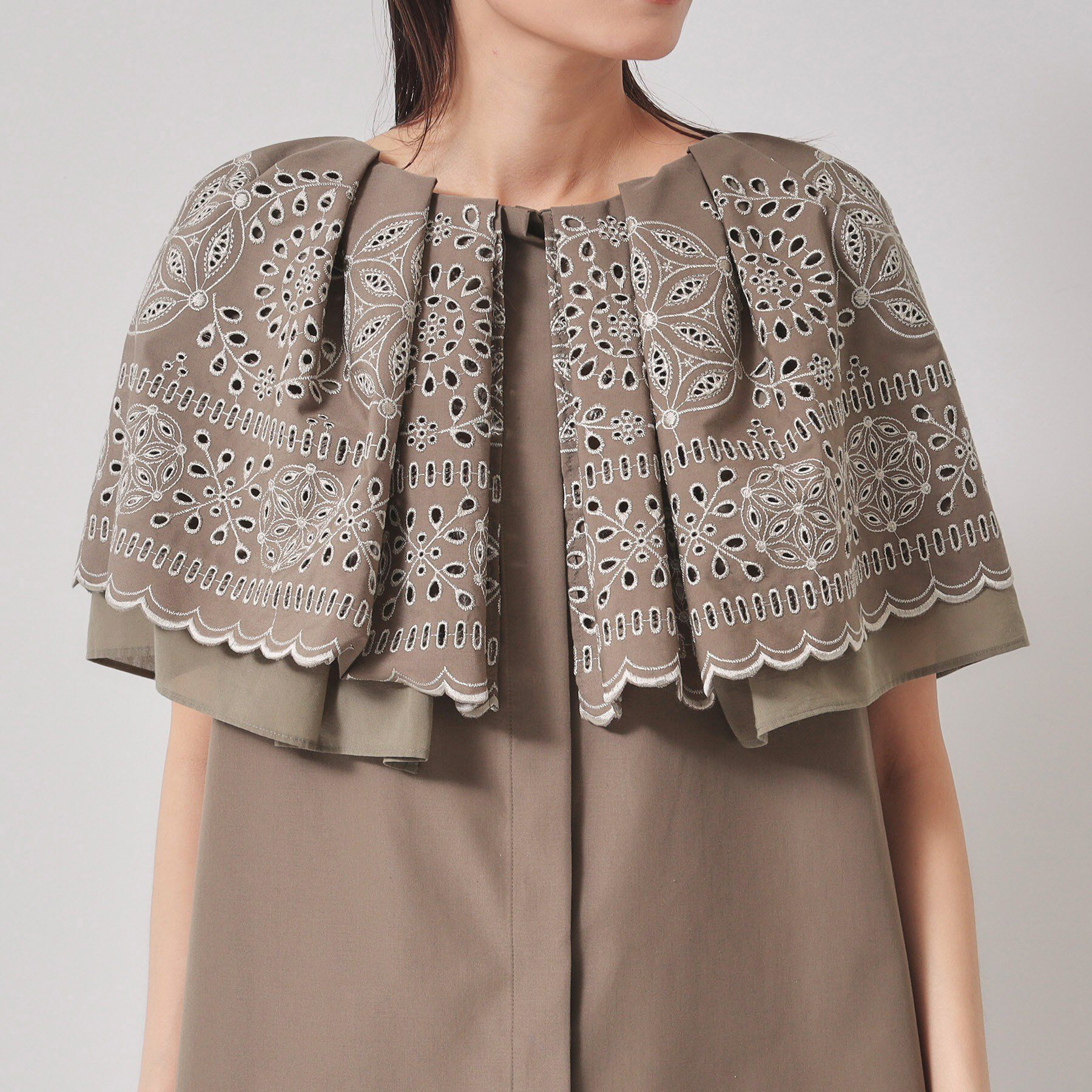 SunaUna「【幾何柄／エンブロイダリー】ケープカラーブラウス」|シャツ・ブラウス|