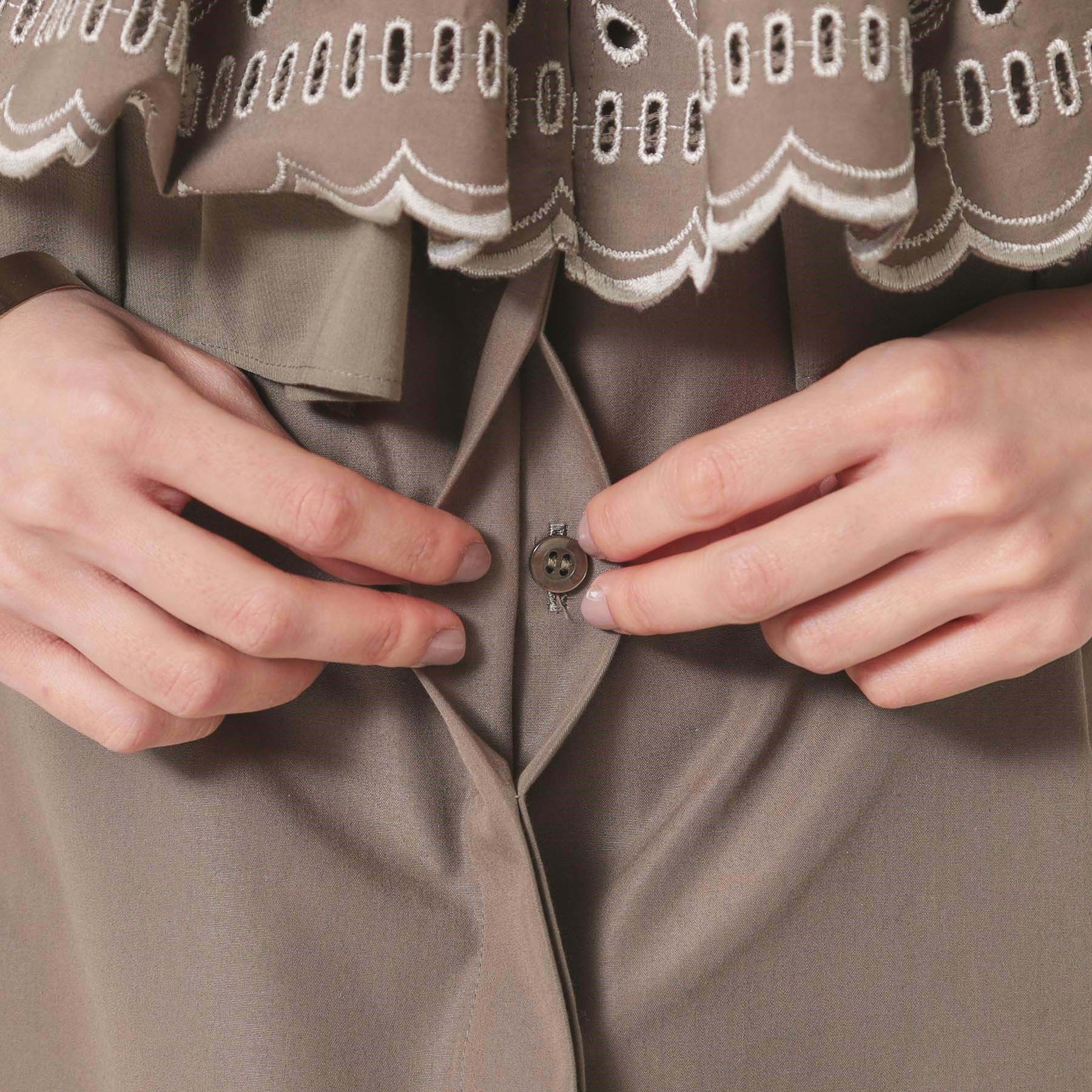 SunaUna「【幾何柄／エンブロイダリー】ケープカラーブラウス」|シャツ・ブラウス|