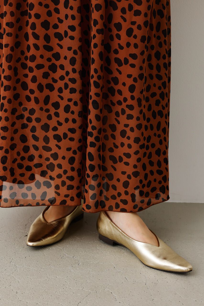 RODEO CROWNS「シャイニーフラットパンプス」|サンダル|