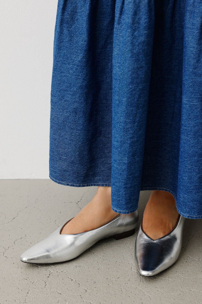 RODEO CROWNS「シャイニーフラットパンプス」|サンダル|