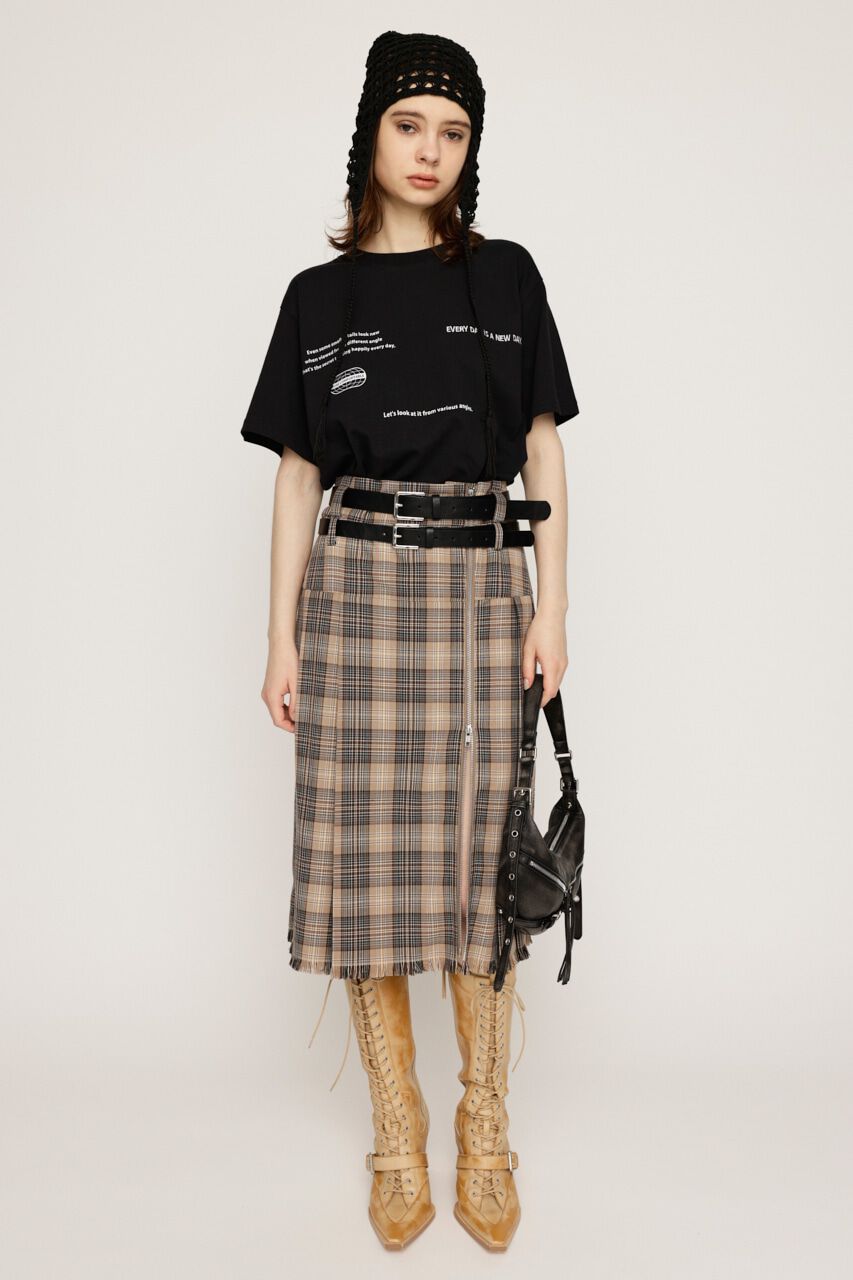 SLY「RANDOM LOGO PRINT Tシャツ」|Tシャツ・カットソー|