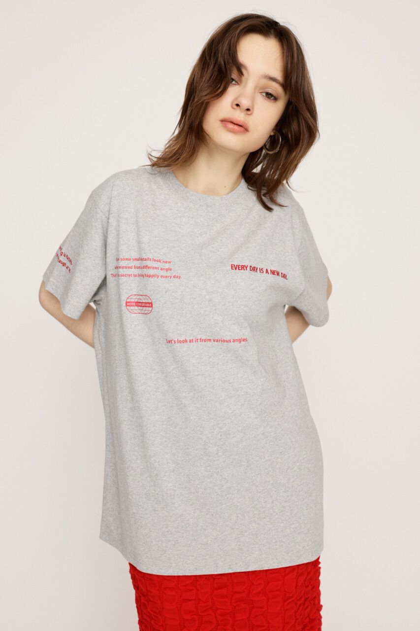SLY「RANDOM LOGO PRINT Tシャツ」|Tシャツ・カットソー|T.GRY
