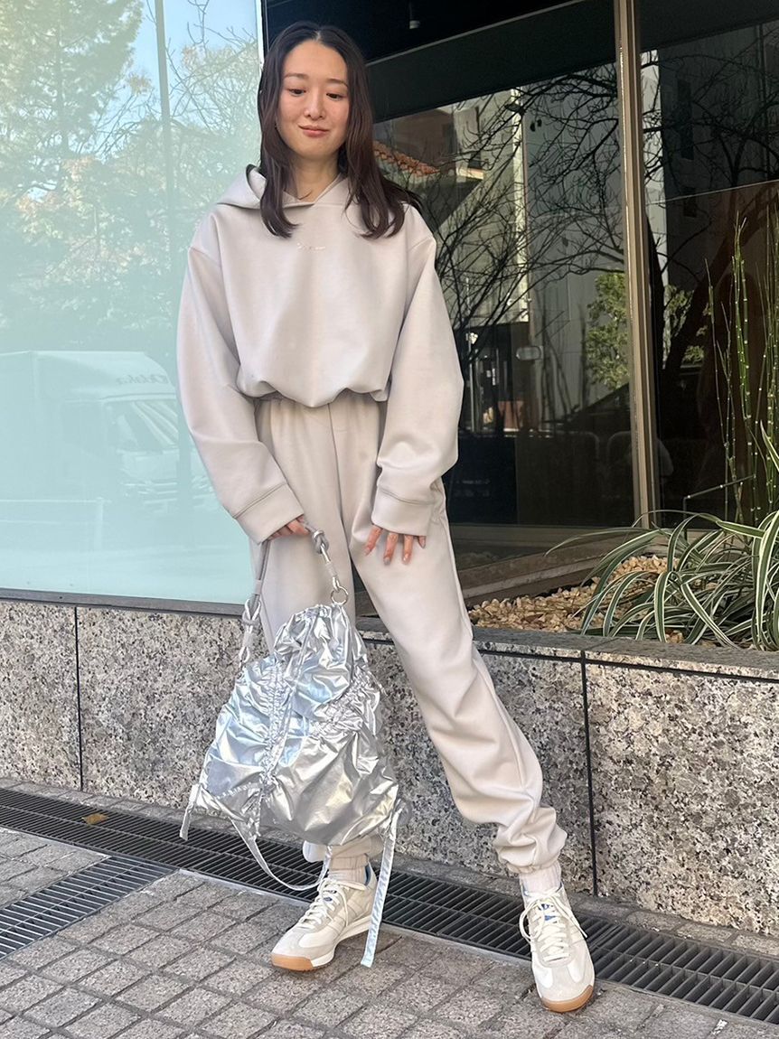 emmi atelier「【IPSA/emmi】ダンボールフーディートップス」|Tシャツ・カットソー|