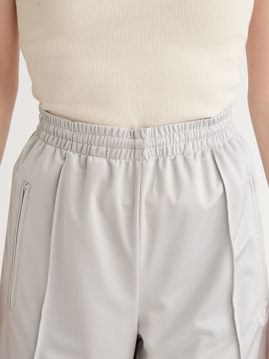 adidas「【adidas Originals for emmi】FIREBIRD LOOSE TRACK PANTS」|チノ|