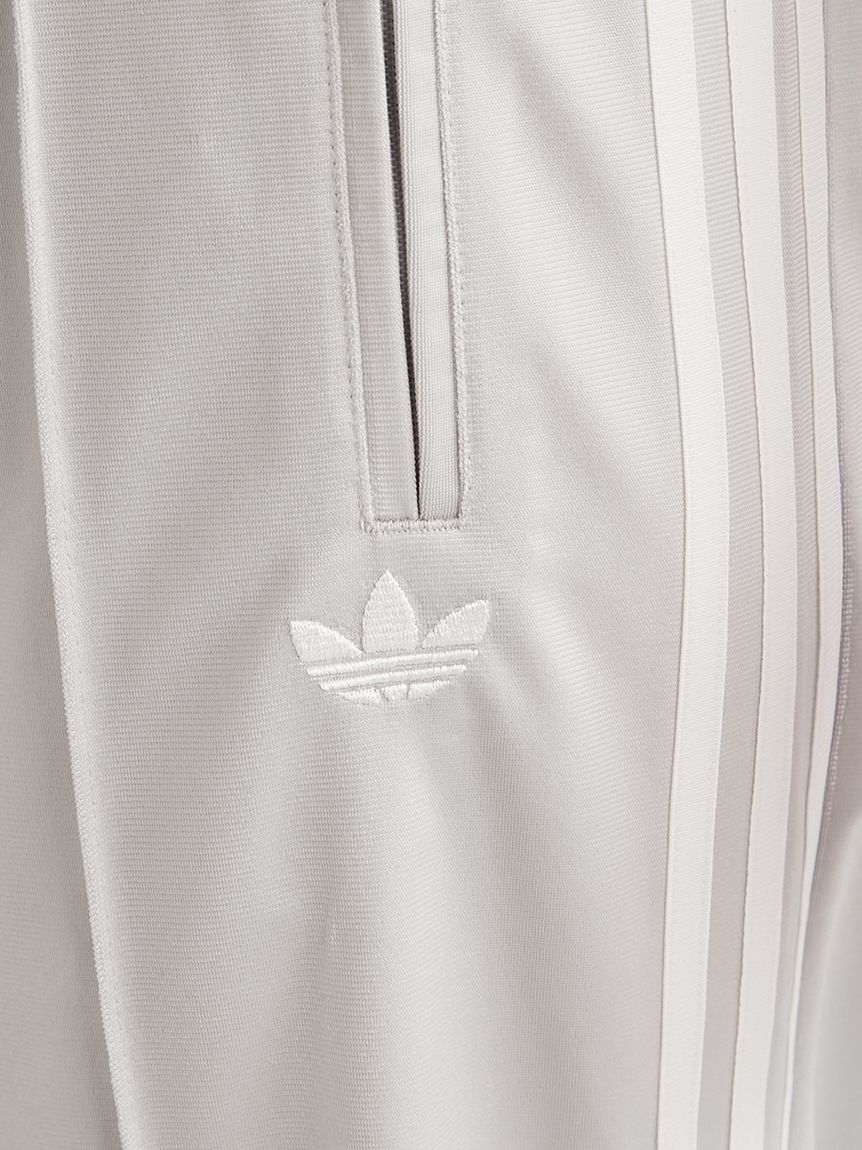 adidas「【adidas Originals for emmi】FIREBIRD LOOSE TRACK PANTS」|チノ|