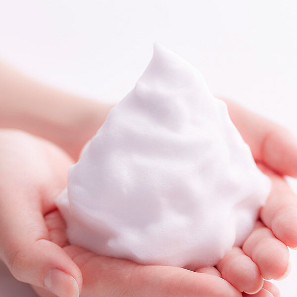  「ちふれ 洗顔フォーム しっとりタイプ (150g)」|洗顔料|