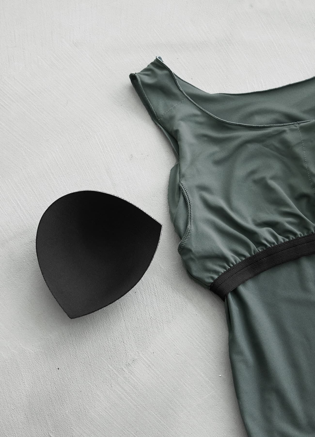 STYLE DELI「ワキ汗取りカップ付きインナータンクトップ／ハイバック」|インナー|