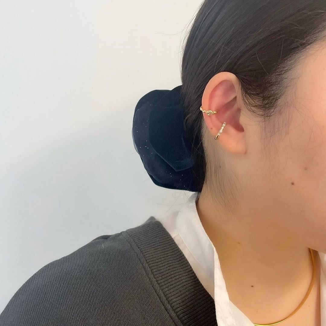  「silver925 プチキュービックジルコニア 5粒 イヤーカフ (ニッケルフリー)」|イヤーカフ|