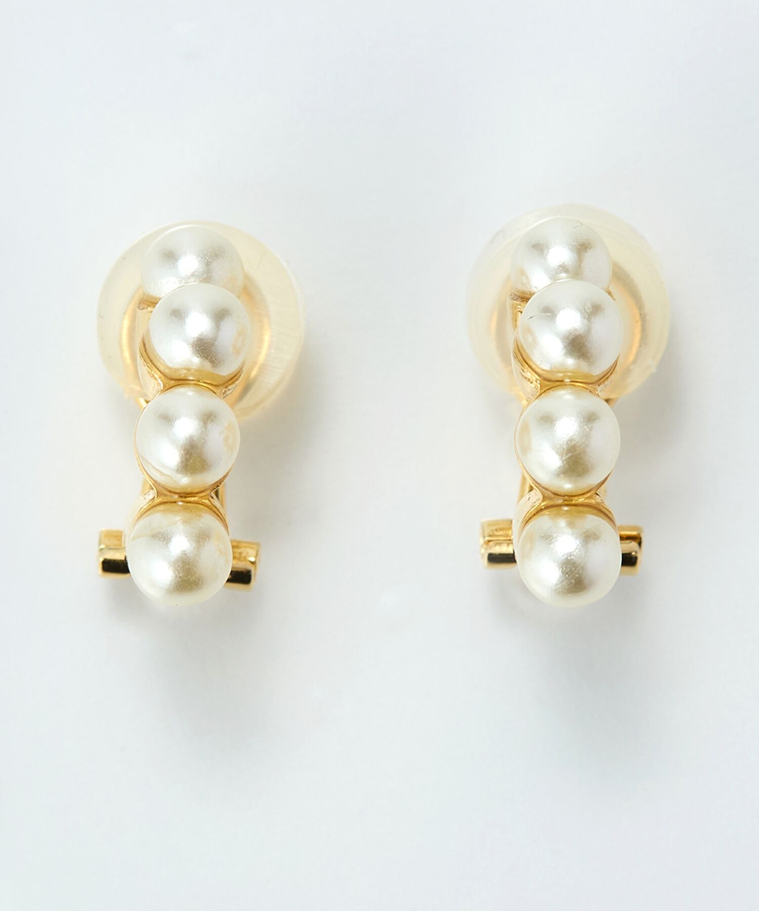 Phoebe「【シリーズ累計販売15000点突破！】【痛くないシリーズ】ノーブルパールエアリーイヤリング」|イヤリング|