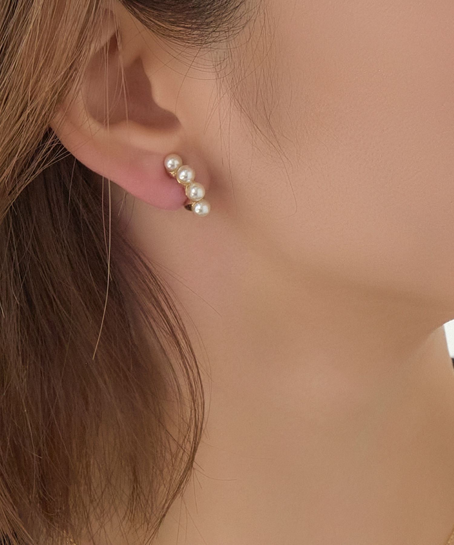 Phoebe「【シリーズ累計販売15000点突破！】【痛くないシリーズ】ノーブルパールエアリーイヤリング」|イヤリング|