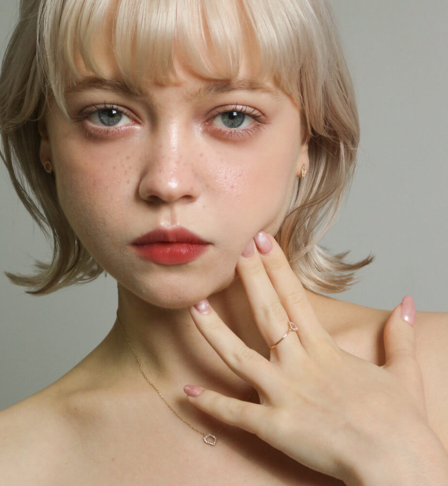  「ダイヤモンド ネックレス | K10YG 〈プラリネ〉〈世界最小〉」|ネックレス|