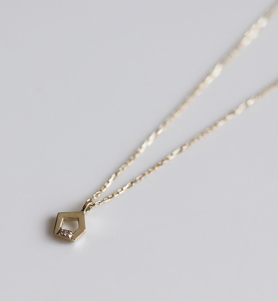  「ダイヤモンド ペンダゴン ネックレス | K10YG」|ネックレス|