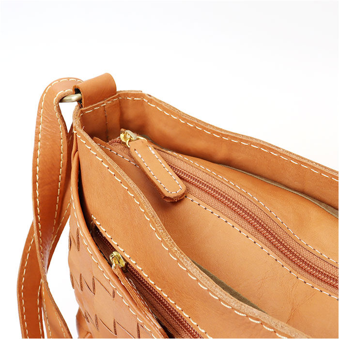 BACKYARD FAMILY「zucchero ズッケロ ショルダーバッグ 49868 通販 ショルダーバック 斜めがけ 革」|ショルダー・メッセンジャー|