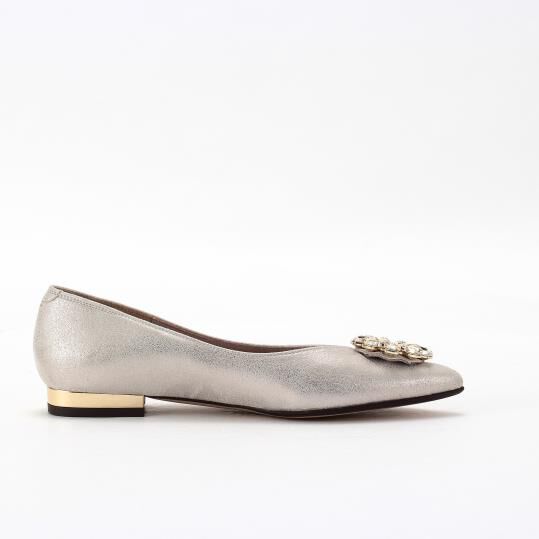 銀座かねまつ「LSGD2558METPLT 【本革】【Bウィズ】スレンダービジュ―パンプス」|パンプス|