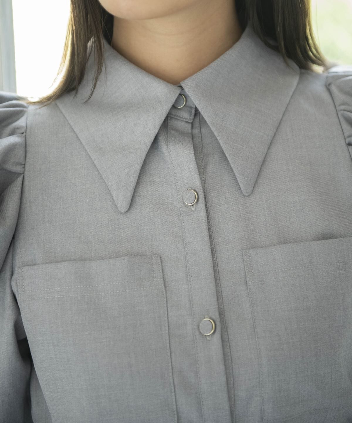 REDYAZEL「パワーショルダー襟付きブラウス」|シャツ・ブラウス|