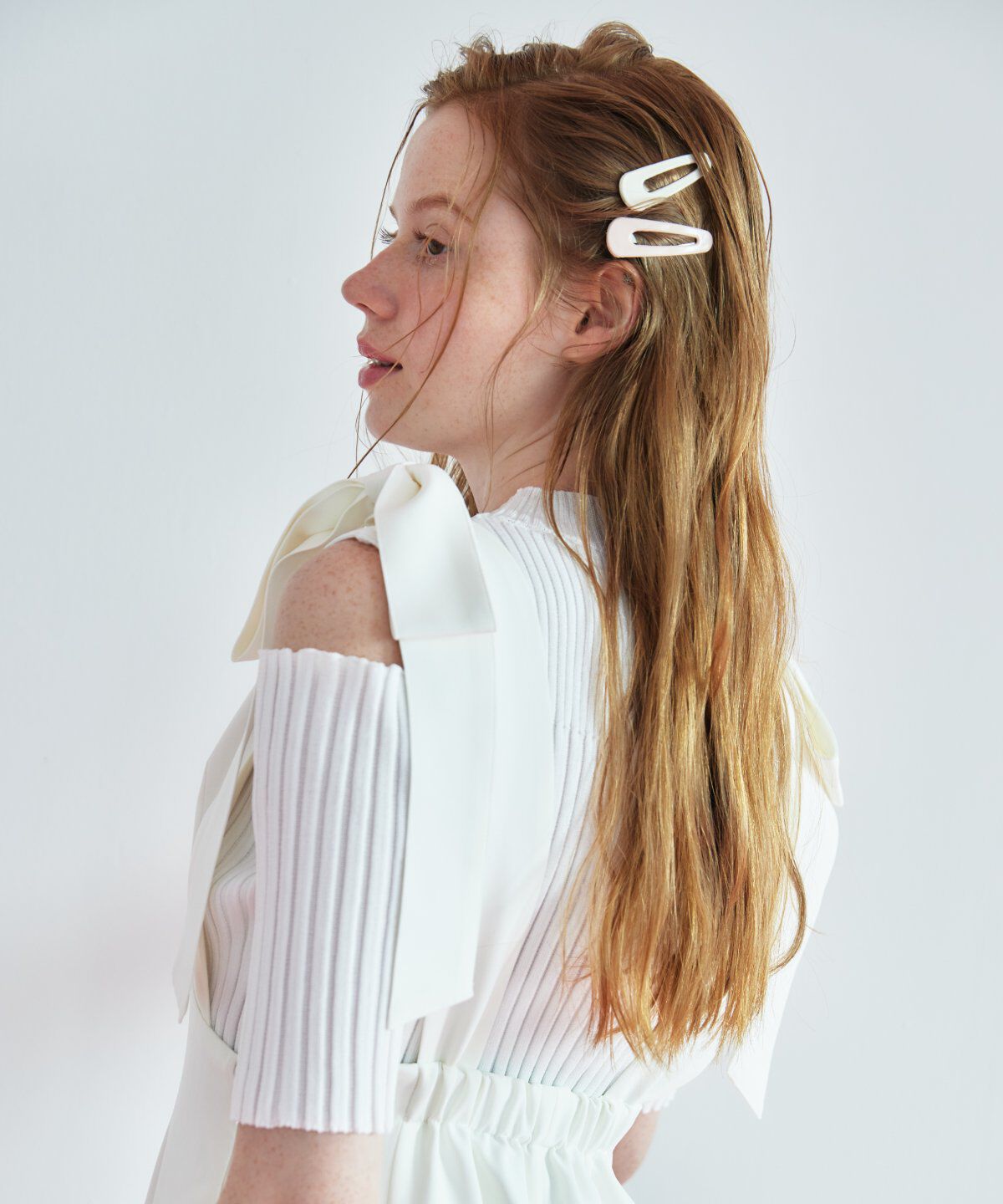 REDYAZEL「オープンショルダーラメリブニット」|ニット・セーター|