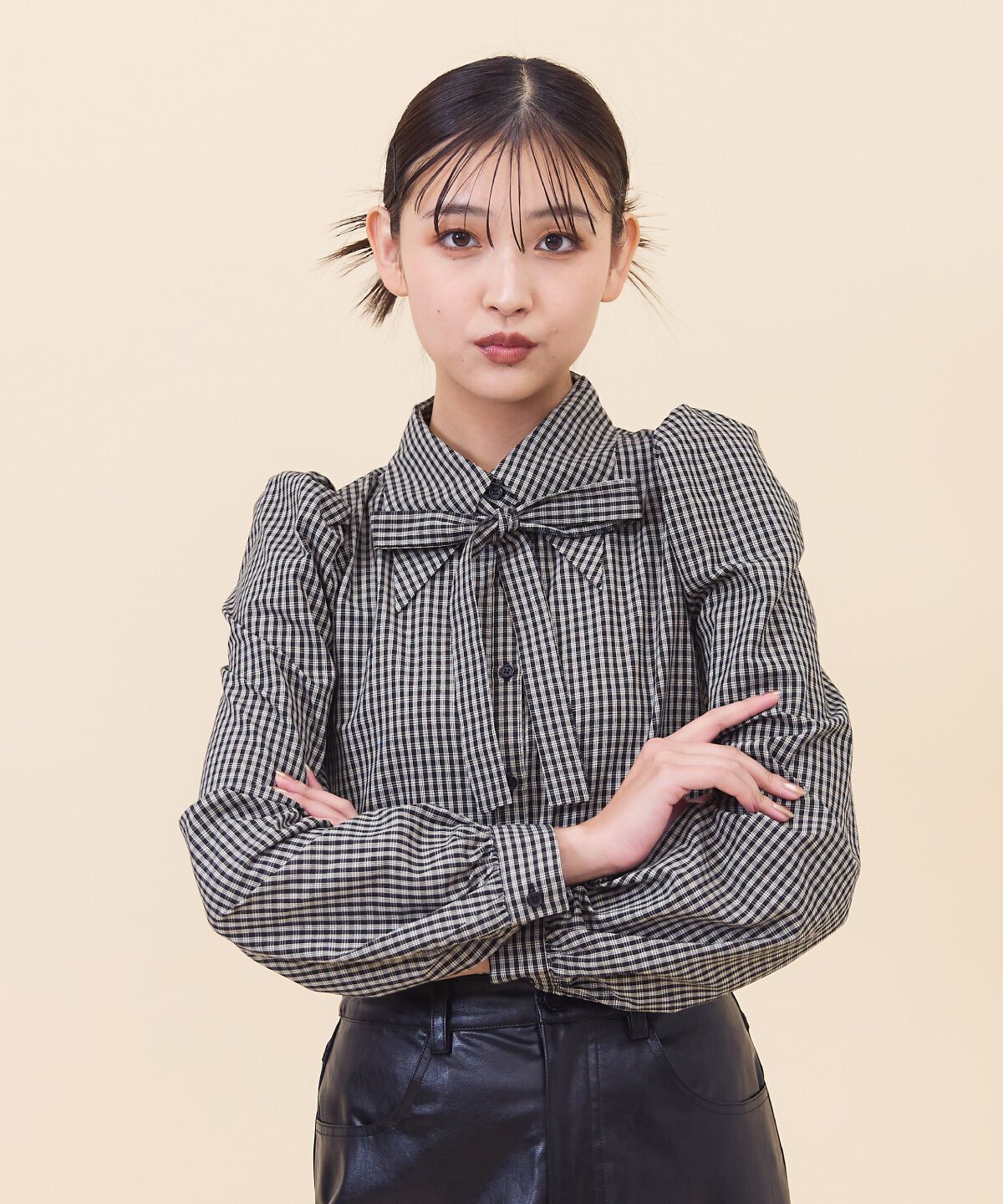 REDYAZEL「リボンタイパフスリーブブラウス」|シャツ・ブラウス|beige/ﾁｪｯｸ