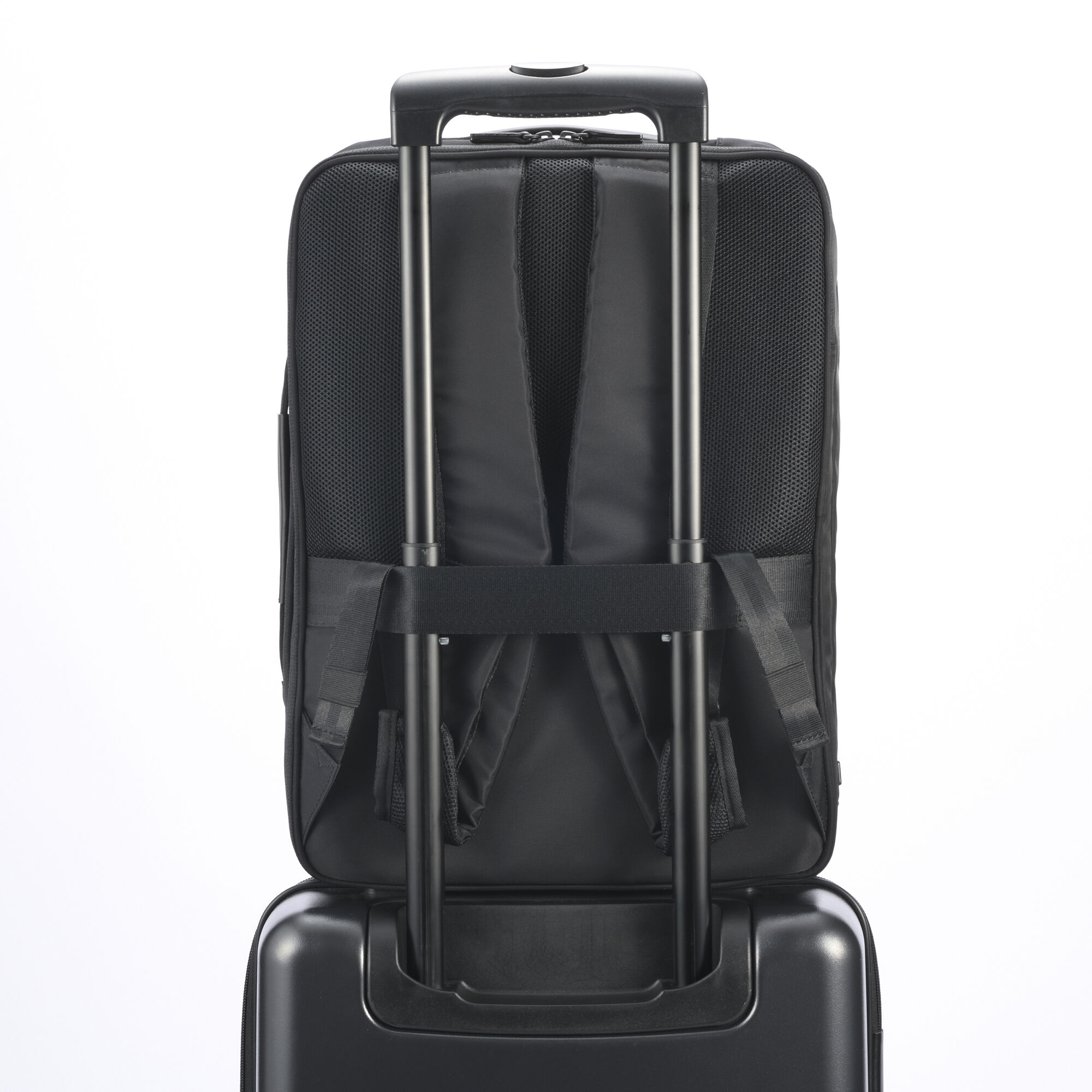 ace.「ace.／エース ガジェタブルR リュック 16リットル B4ファイル／15.6インチPC対応 68003」|リュック|