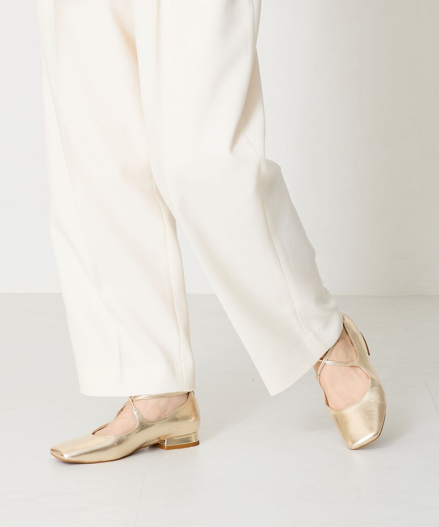 ORiental TRaffic「クロスストラップパンプス/41318」|パンプス|