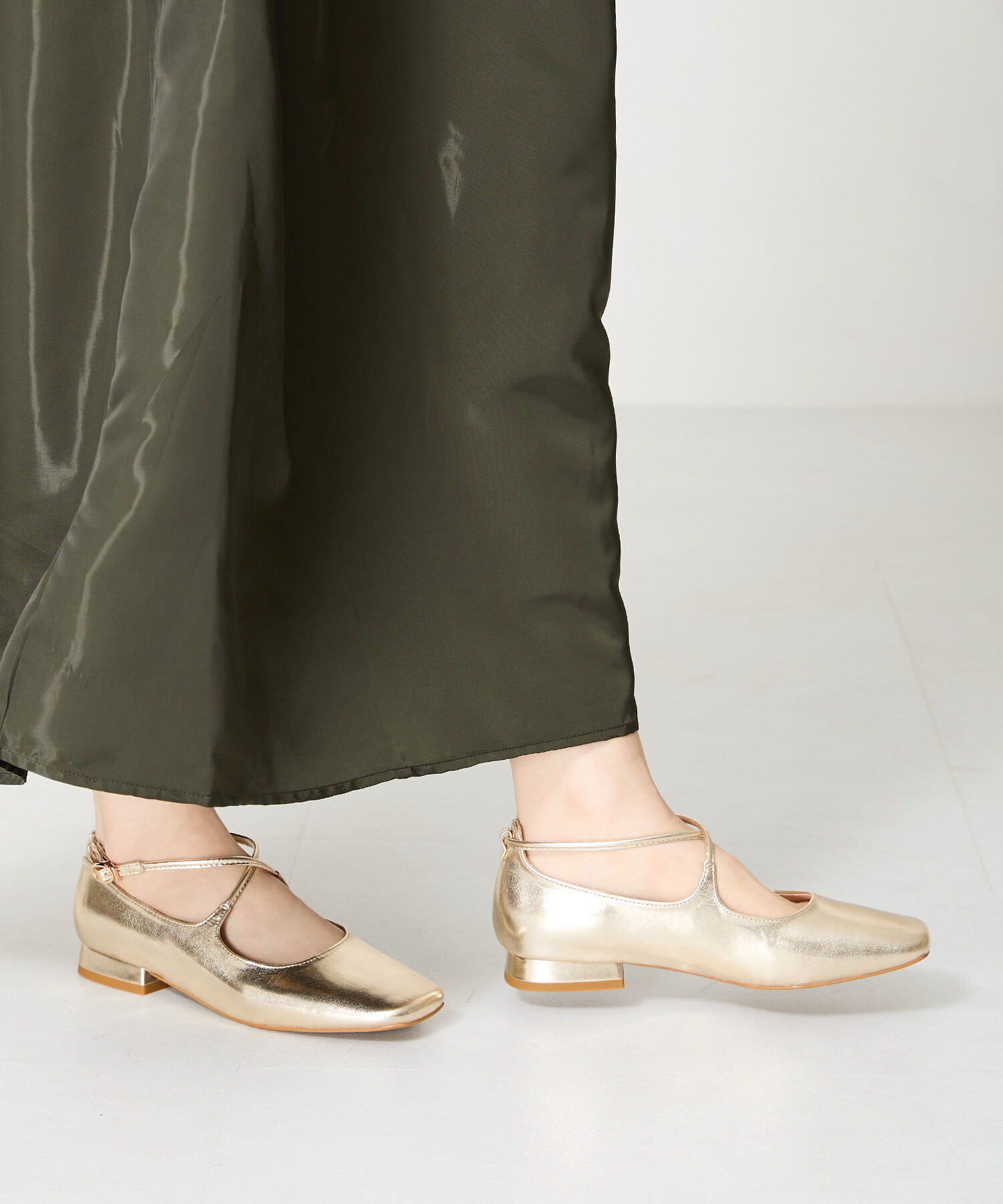 ORiental TRaffic「クロスストラップパンプス/41318」|パンプス|