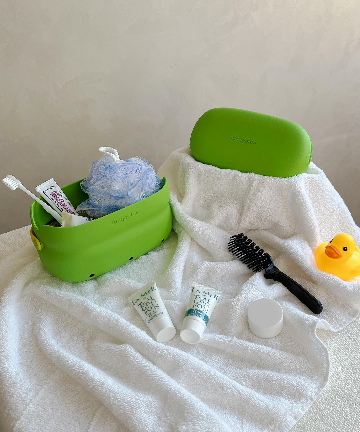 fungoofun「【WEB限定】EVA2in1マルチポーチ/G-0014 人気 トレンド 売れてる 柔らかい」|ハンドバッグ|