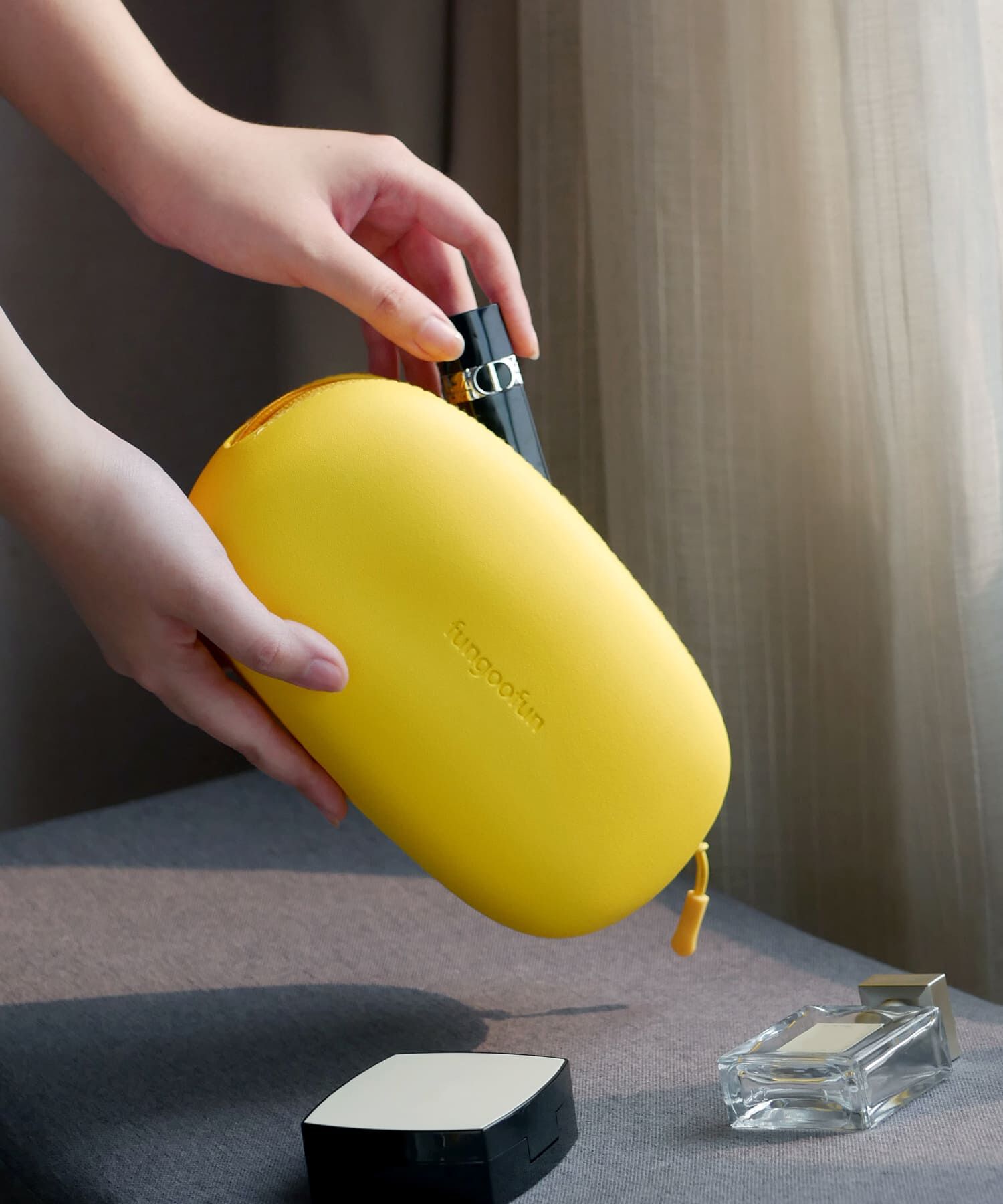 fungoofun「【WEB限定】EVA2in1マルチポーチ/G-0014 人気 トレンド 売れてる 柔らかい」|ハンドバッグ|YELLOW