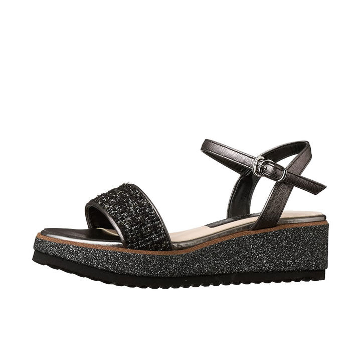 ダイアナ「【ルミネ限定カラー】 サンダル　KW54305」|サンダル|クロ