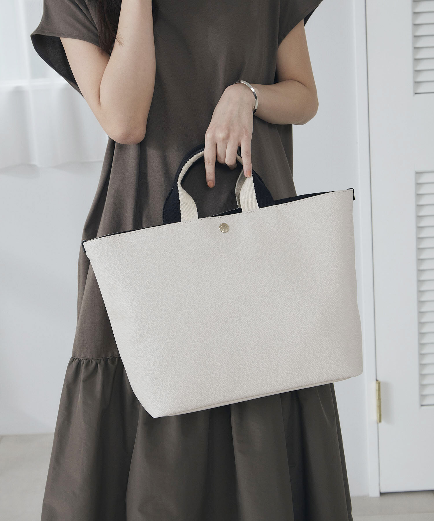 TOPKAPI BREATH「【Breath TOPKAPI】SCOTCH GRAIN スコッチグレイン プレーン バイカラーハンドル A4 トートバッグ」|トートバッグ|クリーム