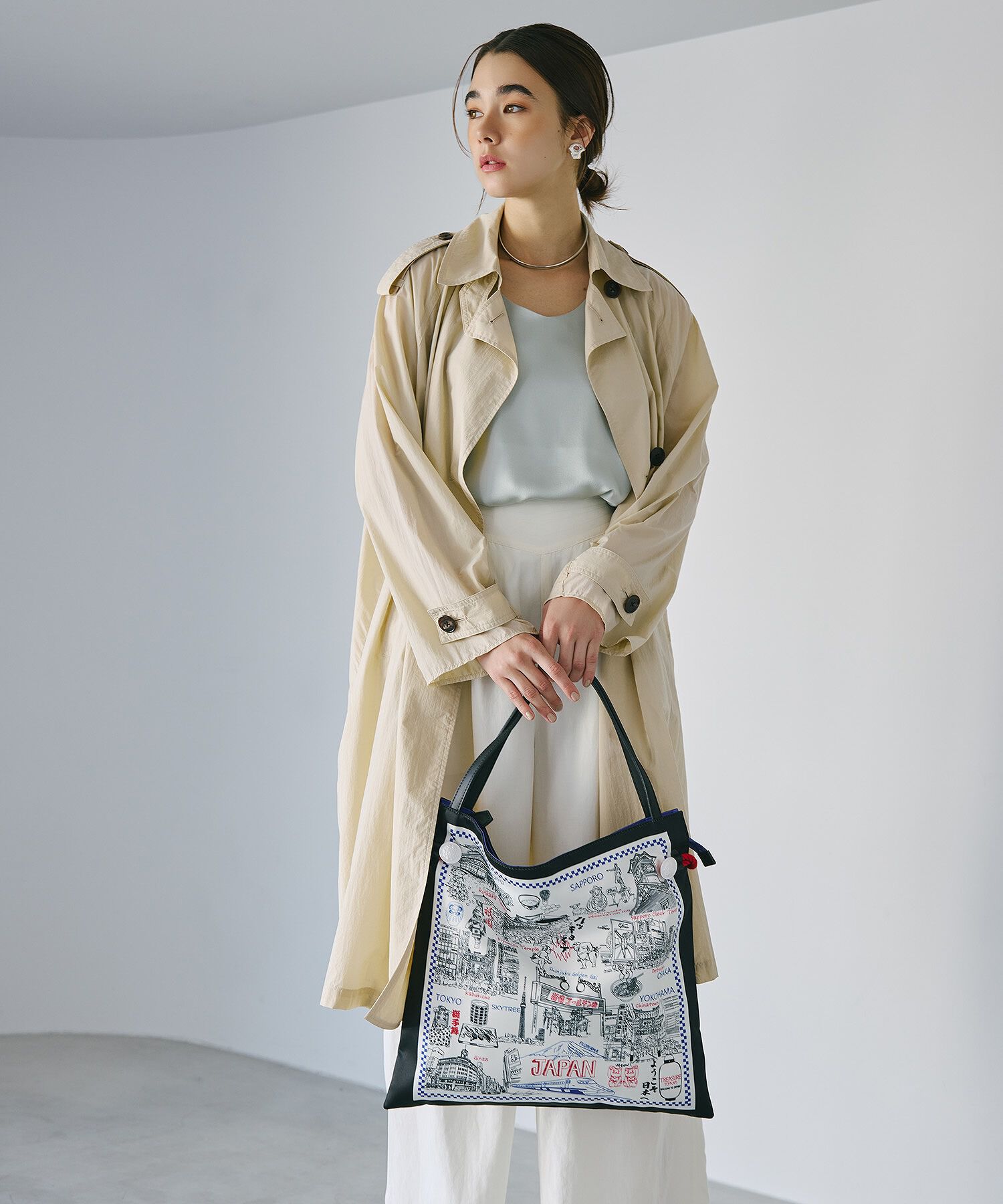 TOPKAPI TREASURE「【TREASURE TOPKAPI】マイルドサテン スカーフ柄 トートバッグ スーベニアプリント」|トートバッグ|