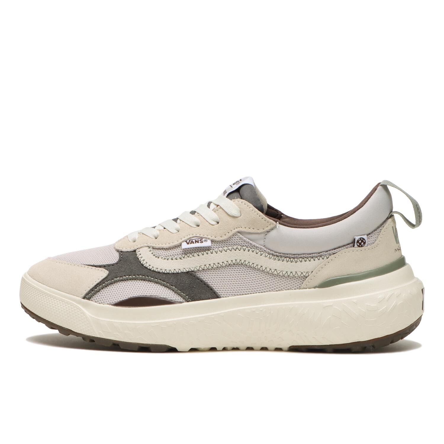 VANS「【VANS】ULTRARANGE NEO VR3」|スニーカー|ホワイト